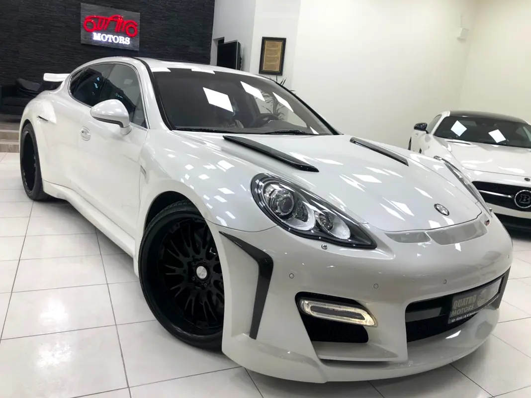 PORSCHE PANAMERA 2010