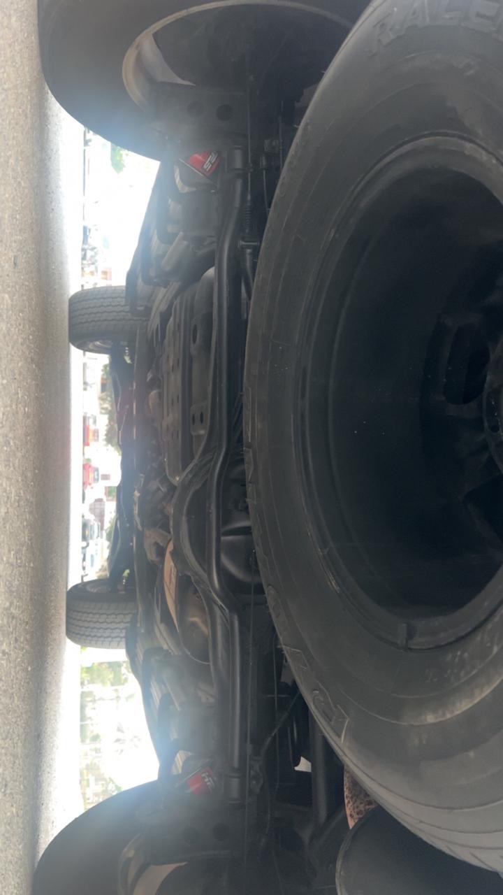 Car Image 2000 TOYOTA LAND CRUISER VX.R