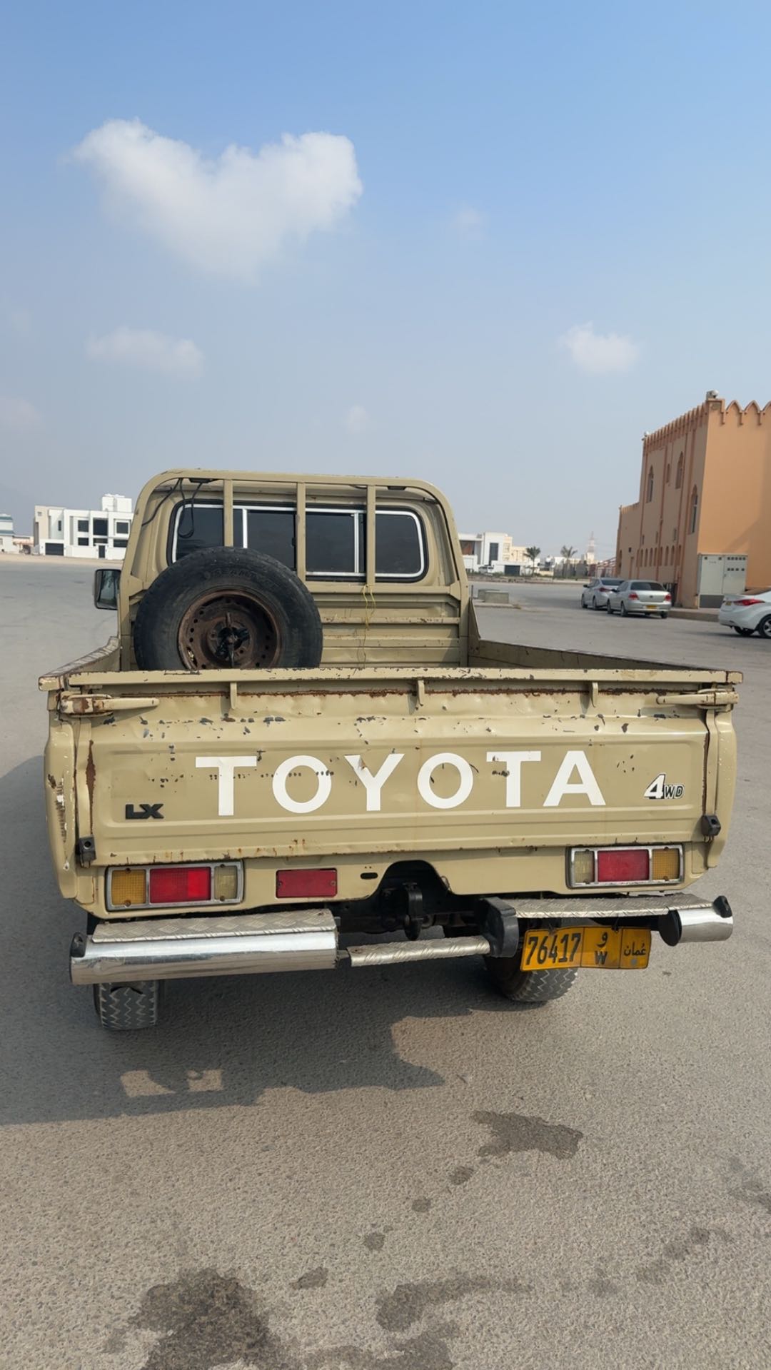 Car Image 2013 TOYOTA Cruiser Pickup GXL