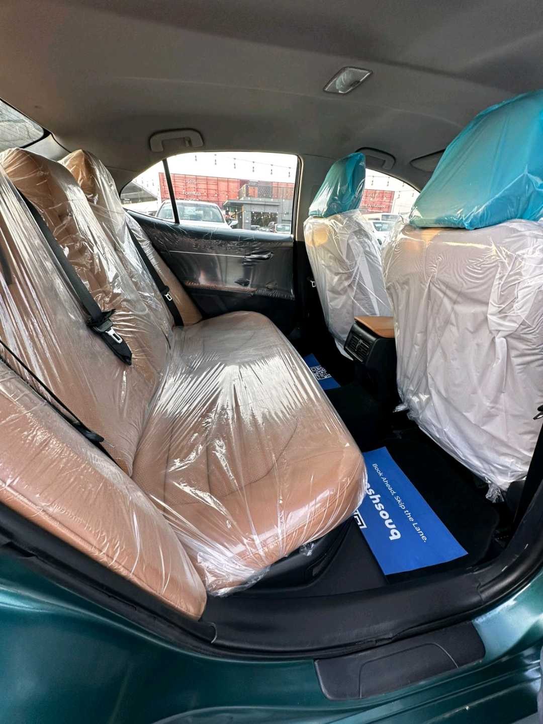 Car Image 2018 TOYOTA CAMRY LE