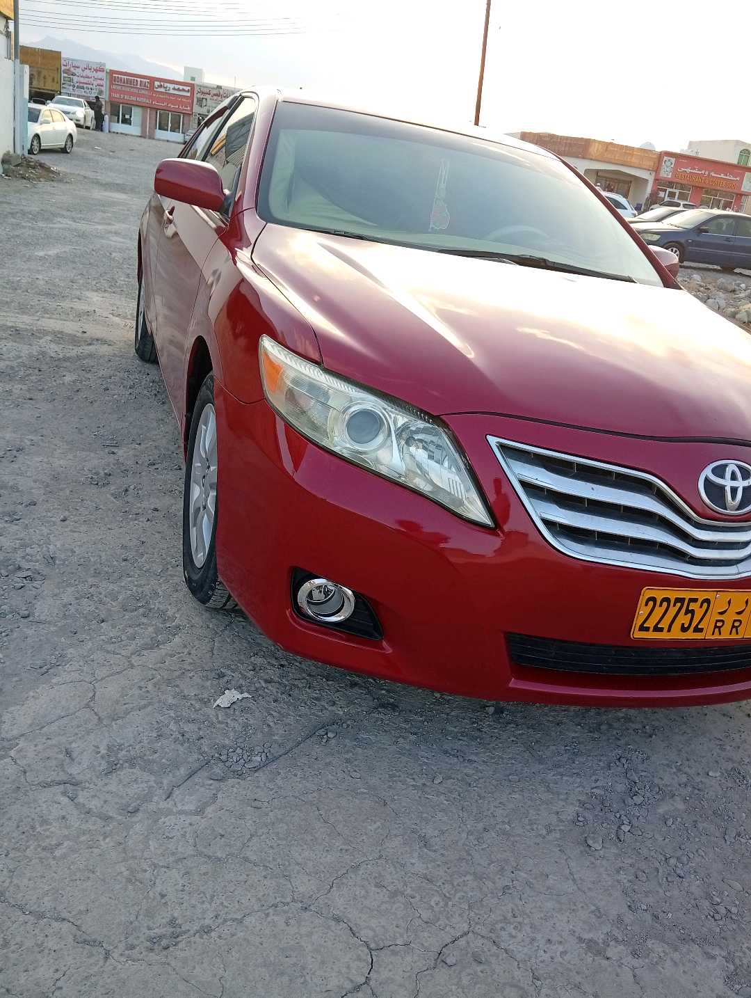 Car Image 2010 TOYOTA CAMRY LE