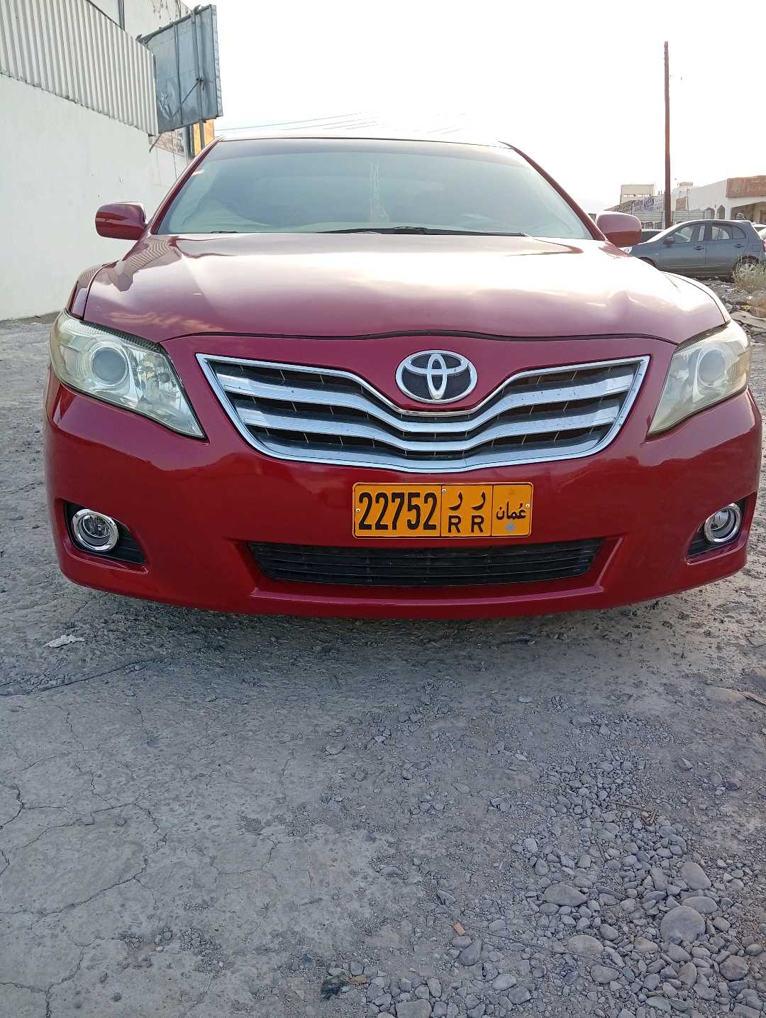 Car Image 2010 TOYOTA CAMRY LE