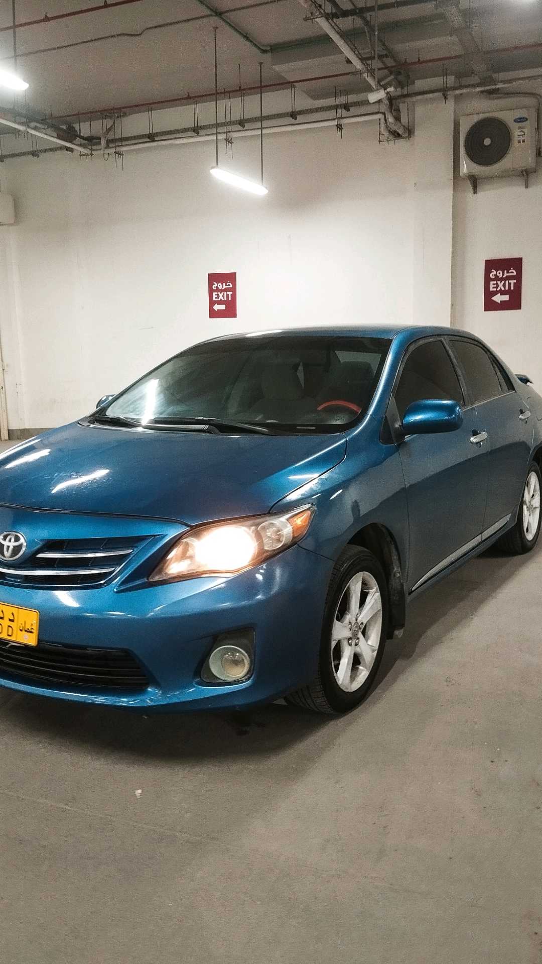 Car Image 2013 TOYOTA COROLLA S