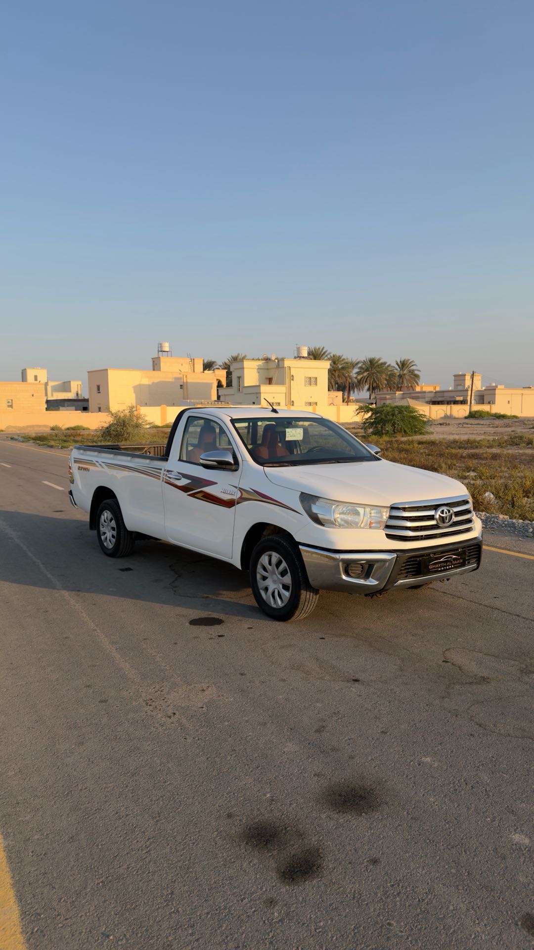 Car Image 2017 TOYOTA HILUX 