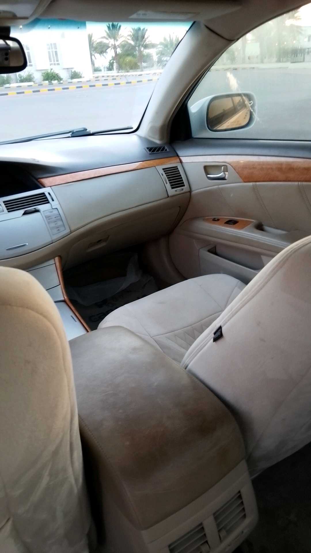 Car Image 2005 TOYOTA AVALON LIMITED