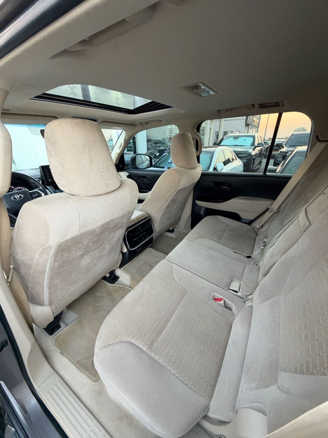 Car Image 2022 TOYOTA LAND CRUISER GX.R