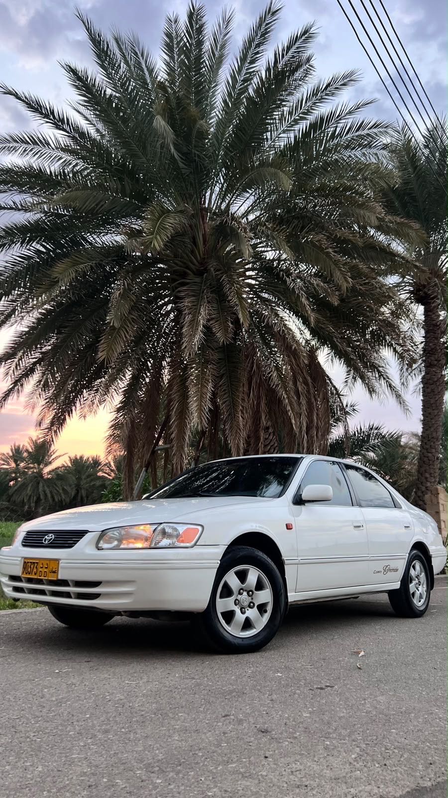 Car Image 1998 TOYOTA CAMRY GLX