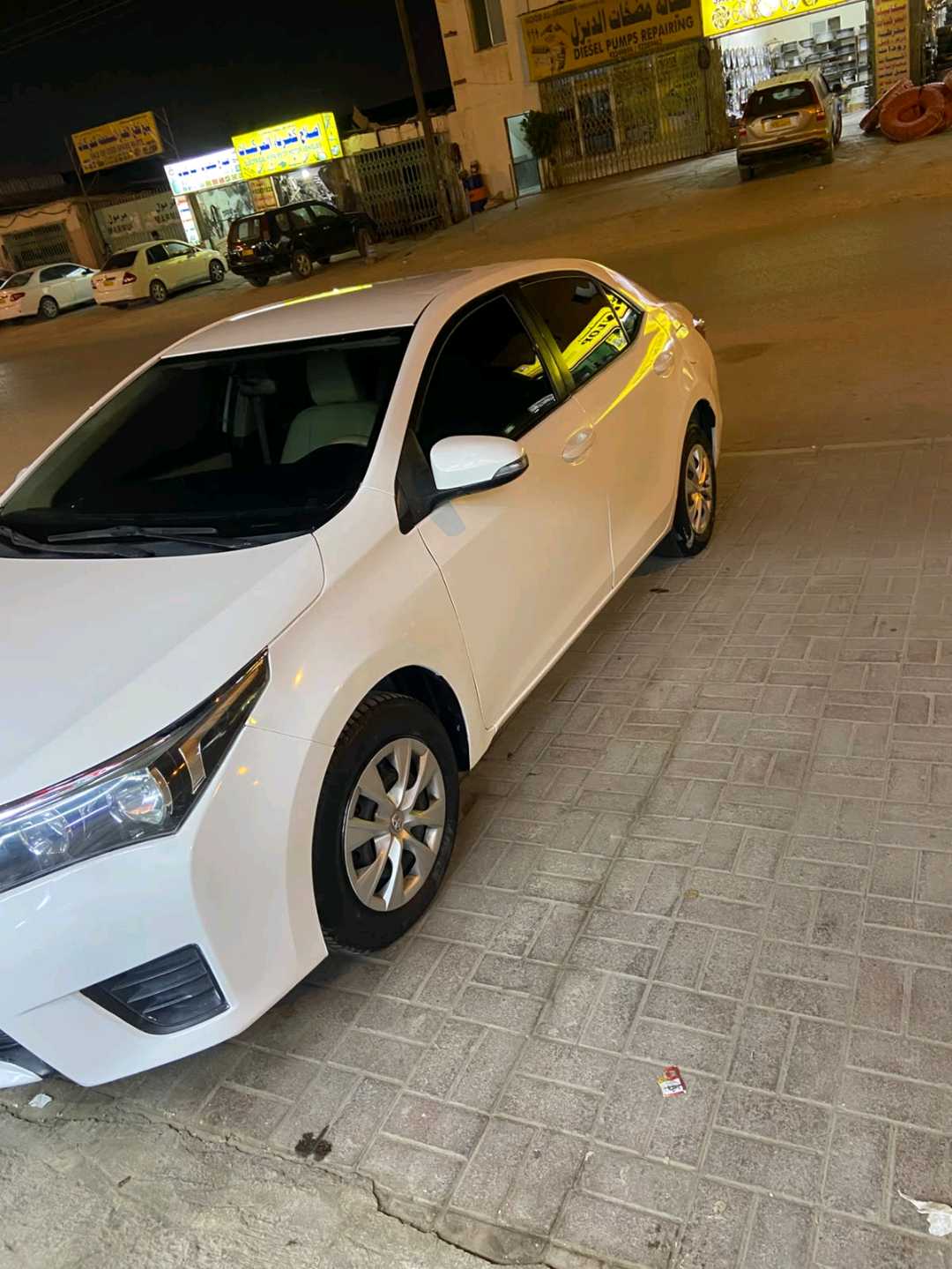 Car Image 2015 TOYOTA COROLLA XLI