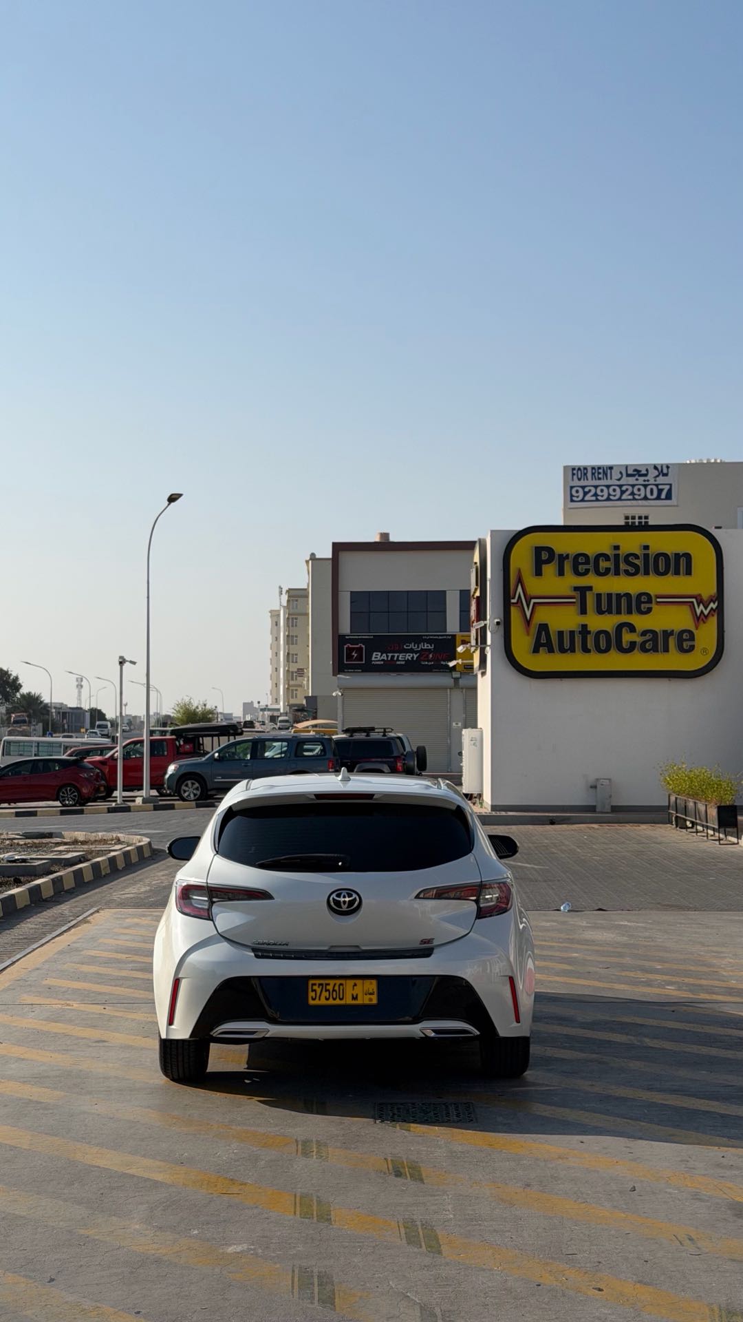 Car Image 2019 TOYOTA COROLLA Hatchback