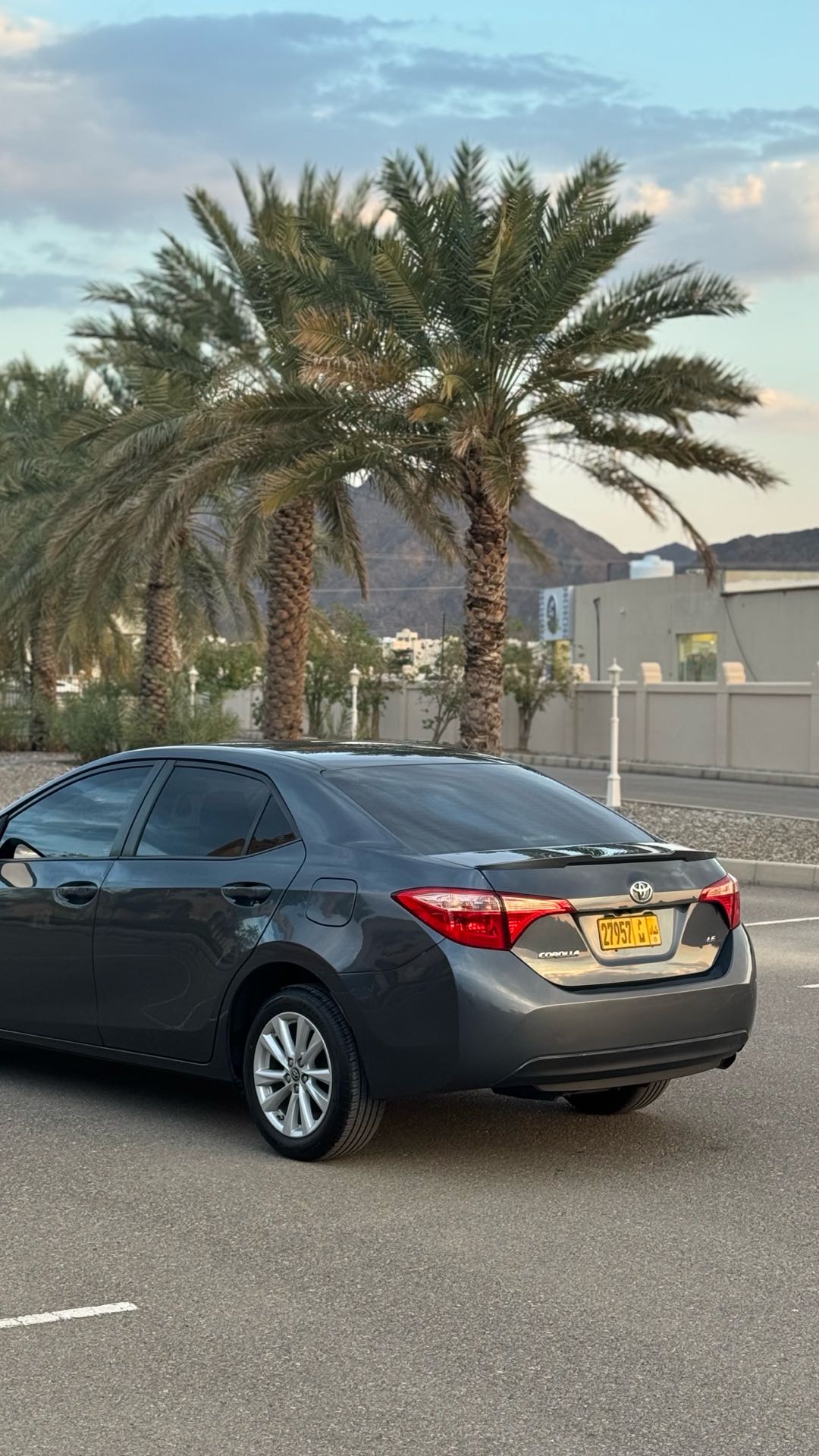 Car Image 2019 TOYOTA COROLLA L