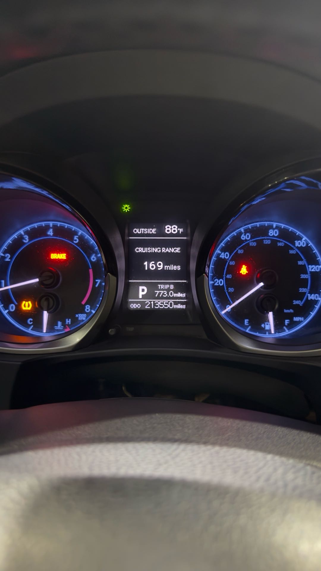 Car Image 2016 TOYOTA COROLLA SE Plus