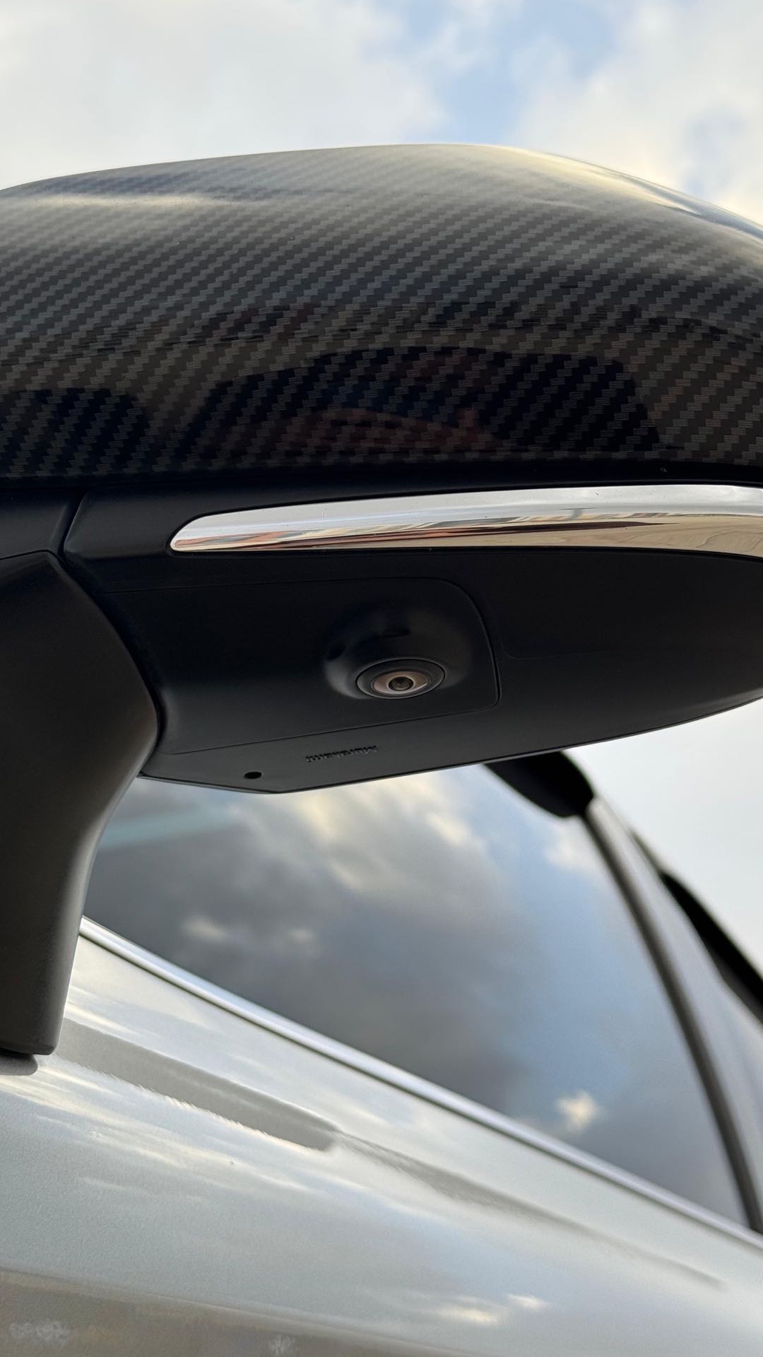 Car Image 2018 TOYOTA CAMRY XSE