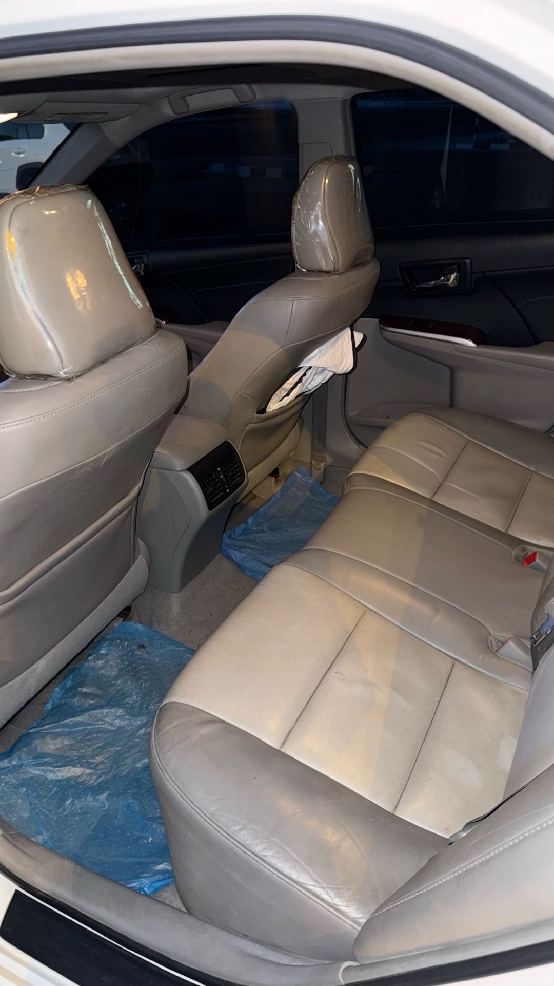 Car Image 2014 TOYOTA CAMRY XLE