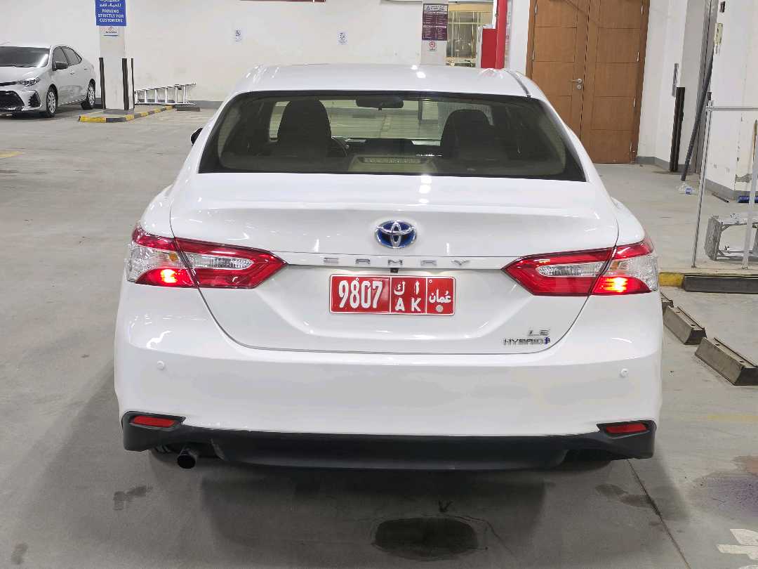 Car Image 2019 TOYOTA CAMRY GL