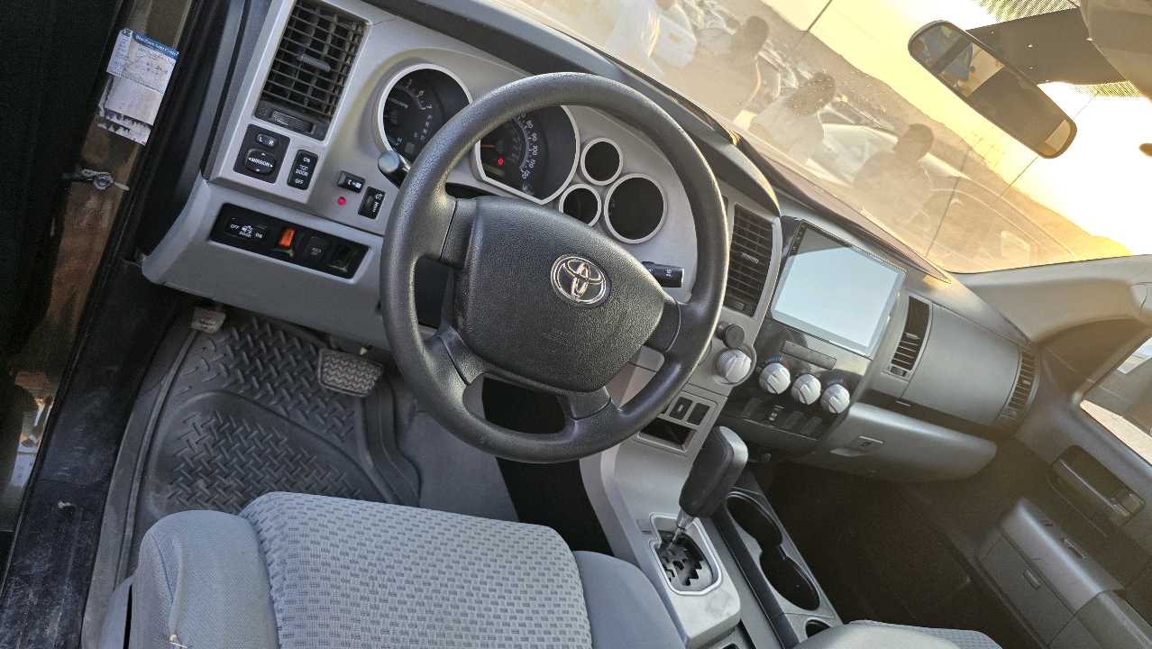 Car Image 2007 TOYOTA TUNDRA SR5