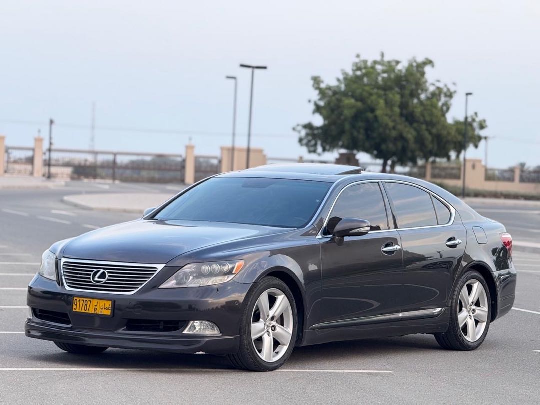 LEXUS LS 460L 2010