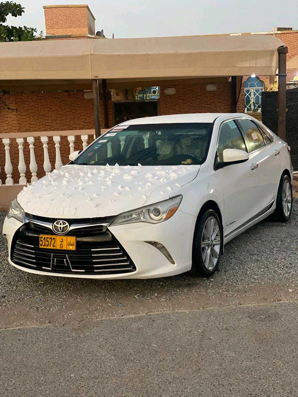 Car Image 2016 TOYOTA CAMRY LE