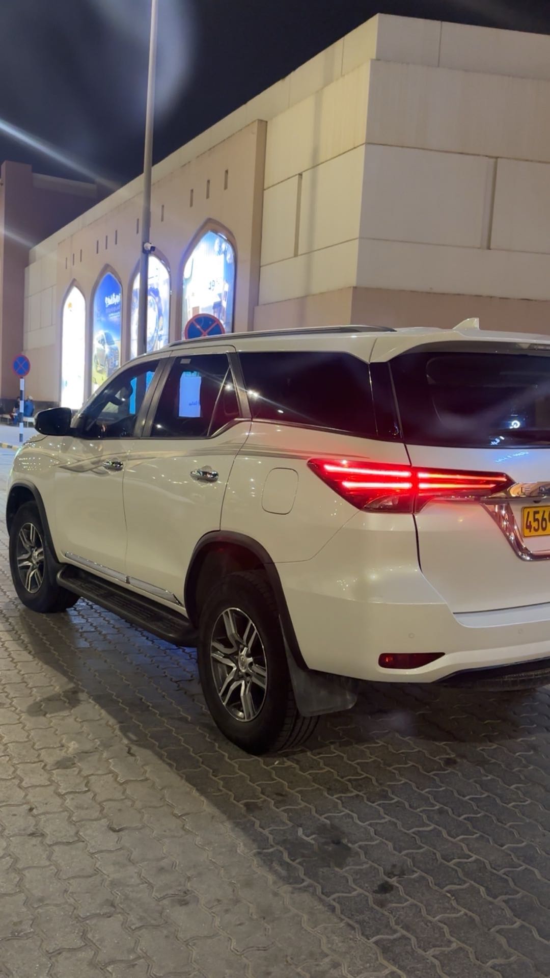 Car Image 2022 TOYOTA FORTUNER VX