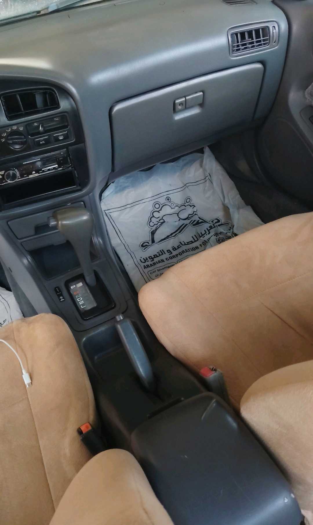 Car Image 1997 TOYOTA CAMRY GL