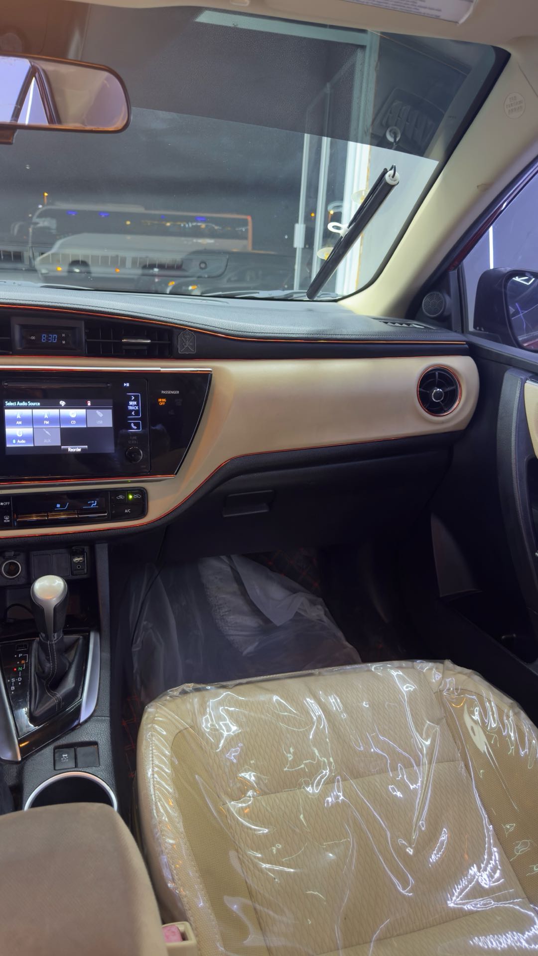 Car Image 2017 TOYOTA COROLLA L