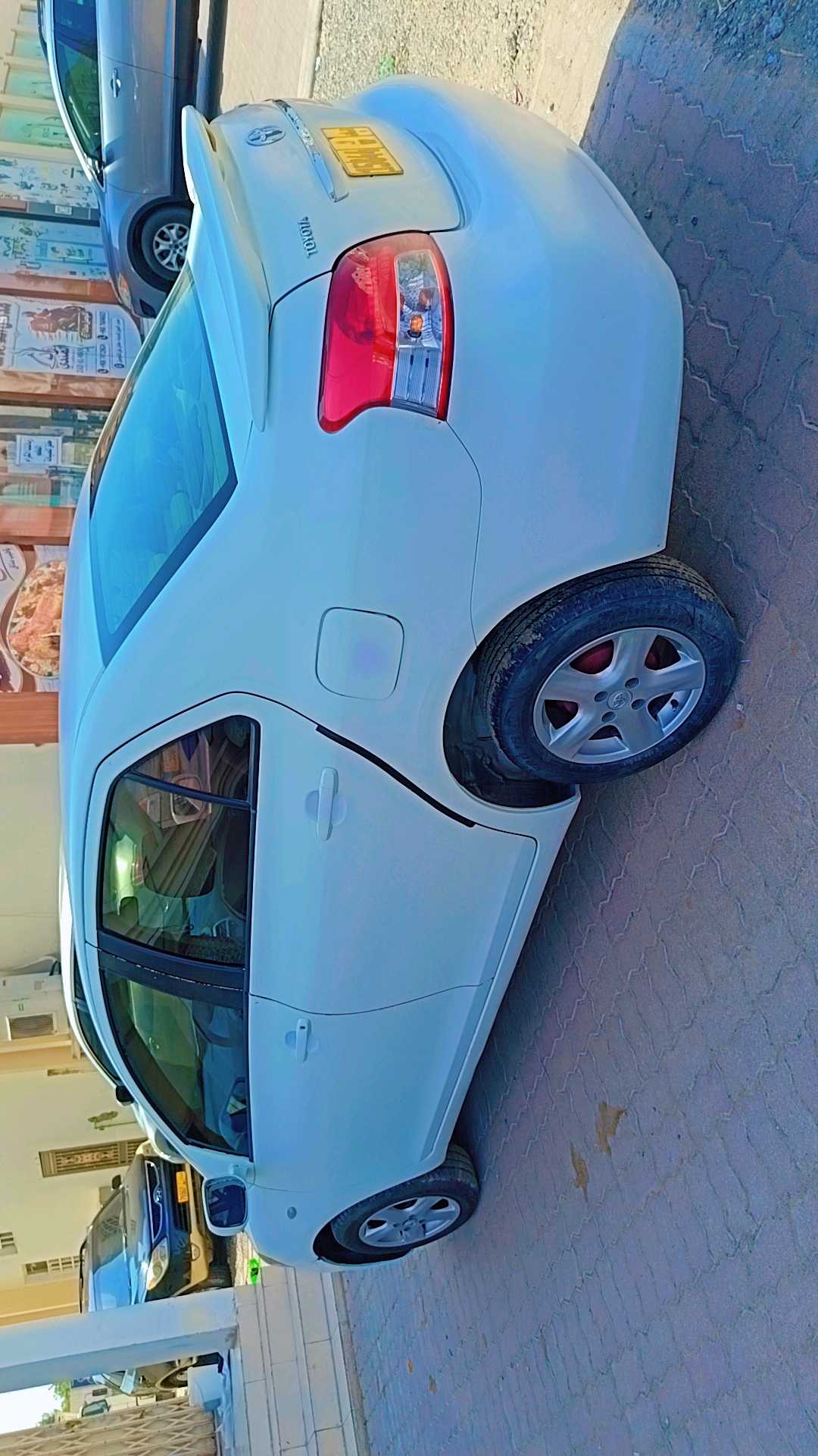 Car Image 2007 TOYOTA YARIS 1.3