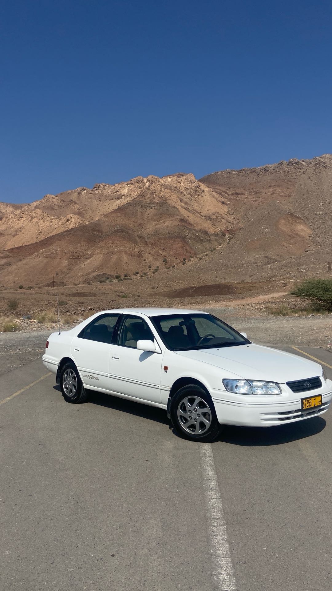تويوتا كامري GLX 2000