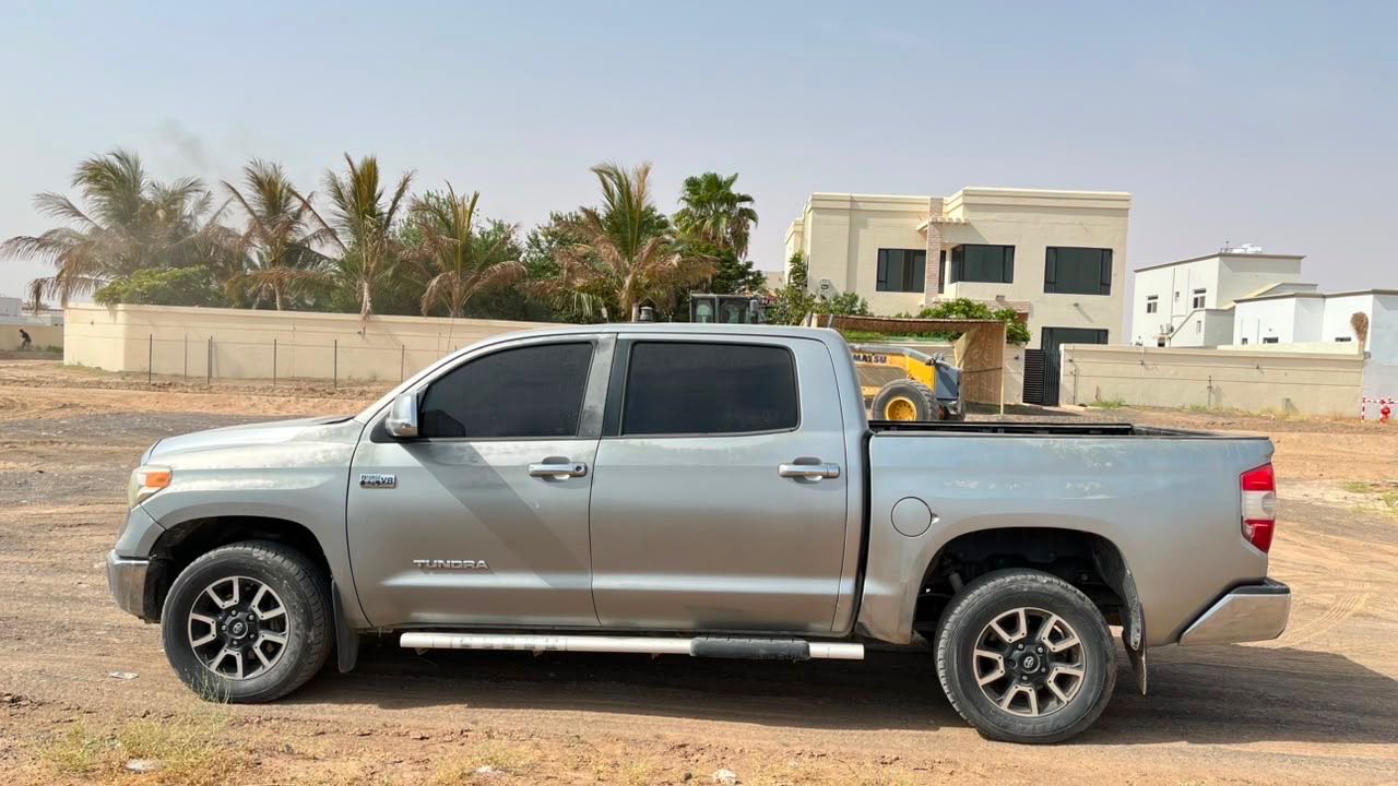 Car Image 2014 TOYOTA TUNDRA TRD