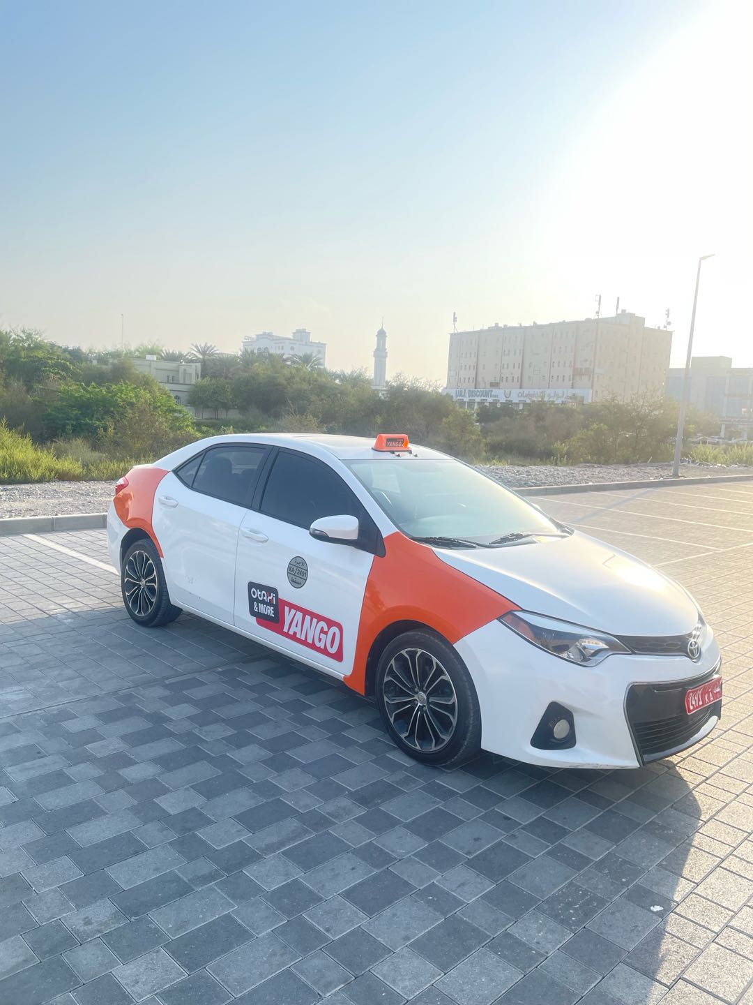 Car Image 2014 TOYOTA COROLLA S