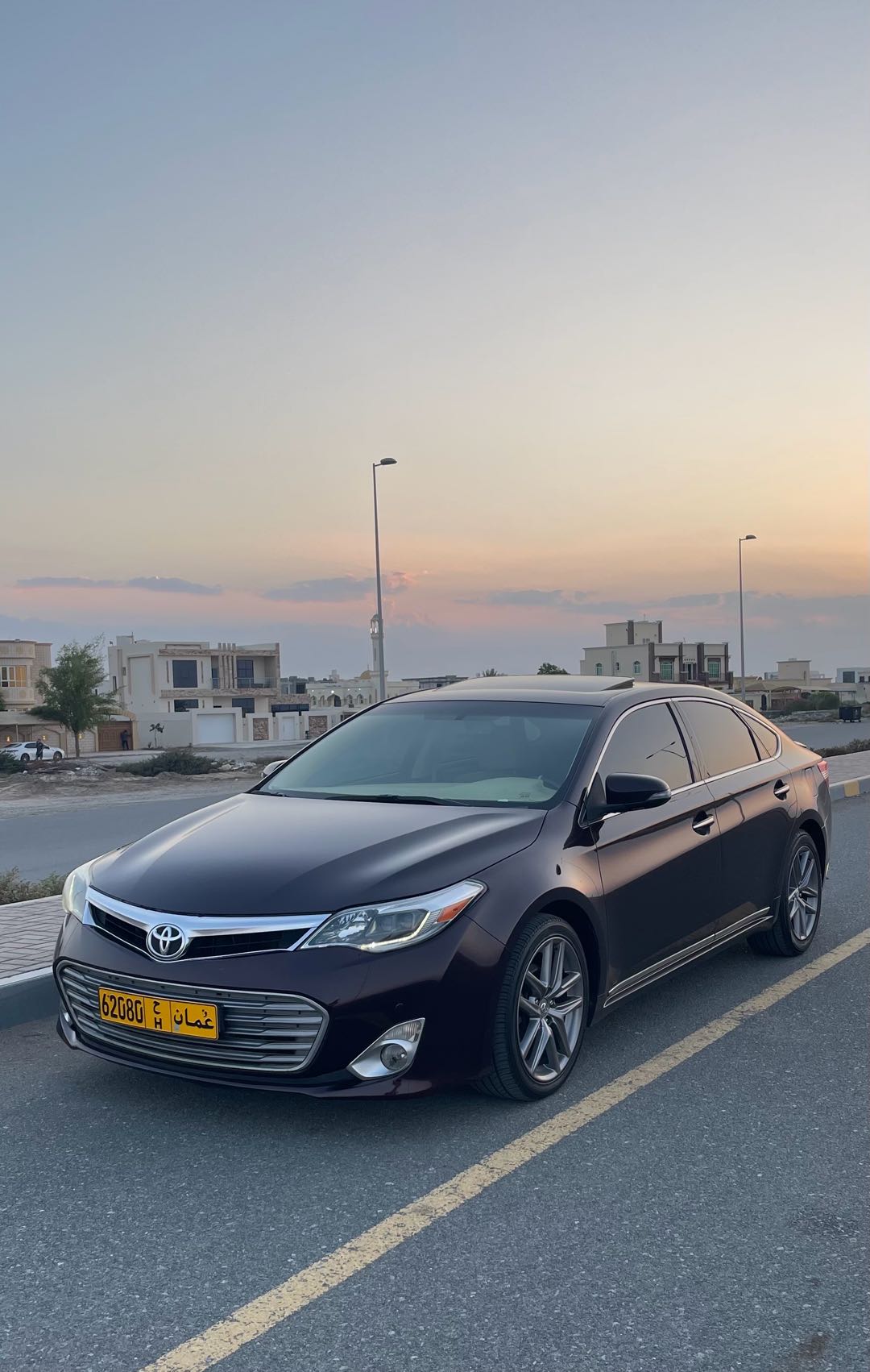Car Image 2014 TOYOTA AVALON XLE