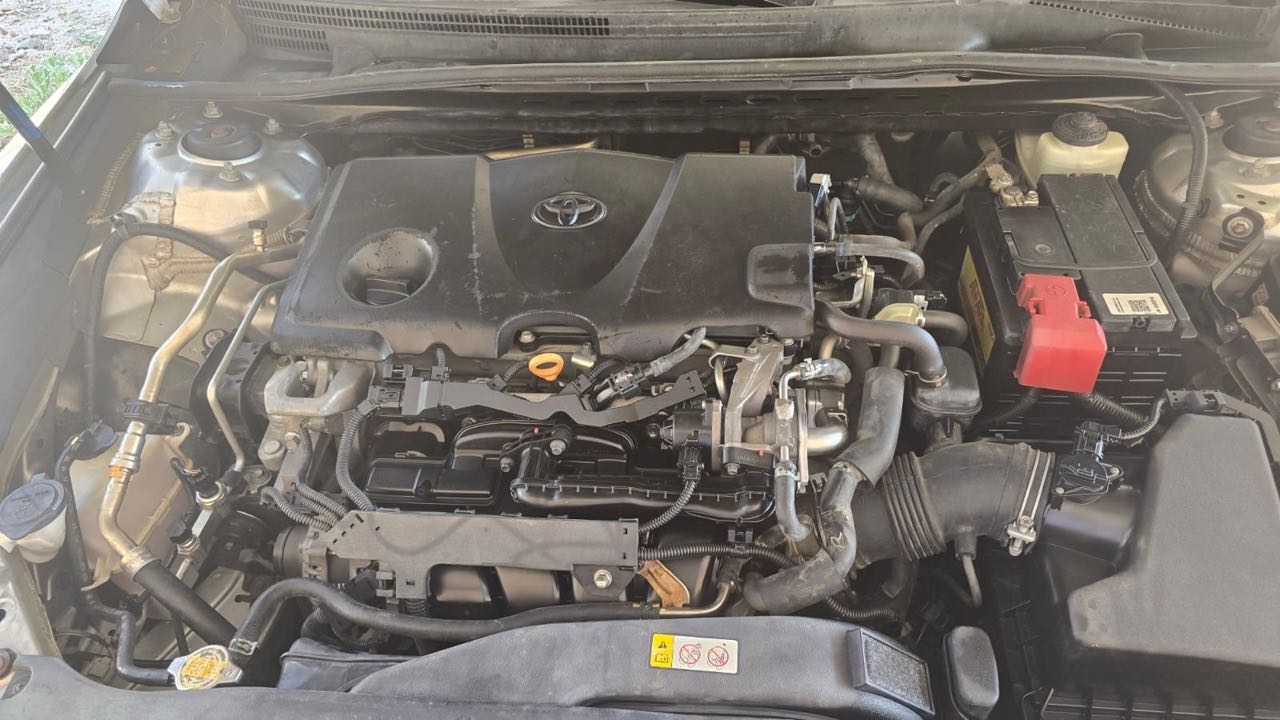 Car Image 2019 TOYOTA CAMRY SE