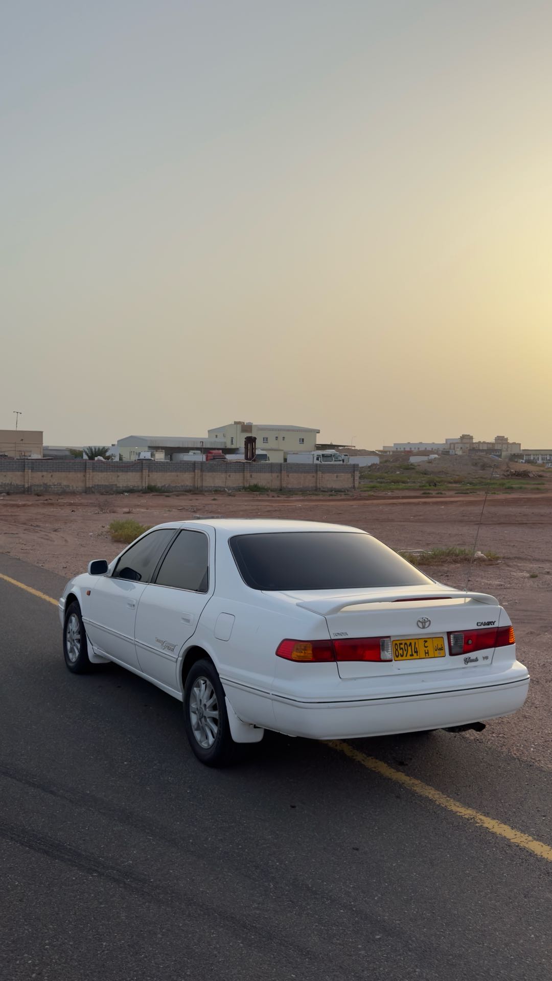 Car Image 2002 TOYOTA CAMRY GL