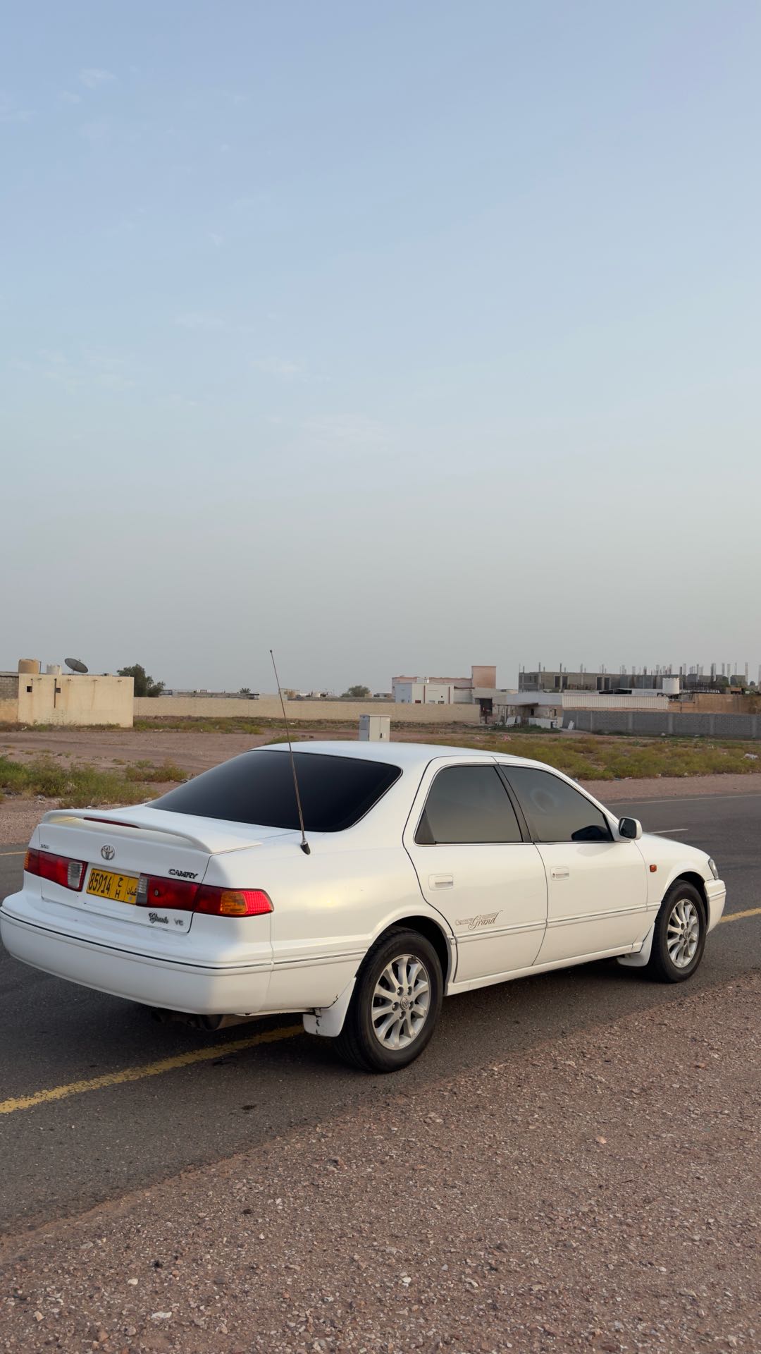 Car Image 2002 TOYOTA CAMRY GL