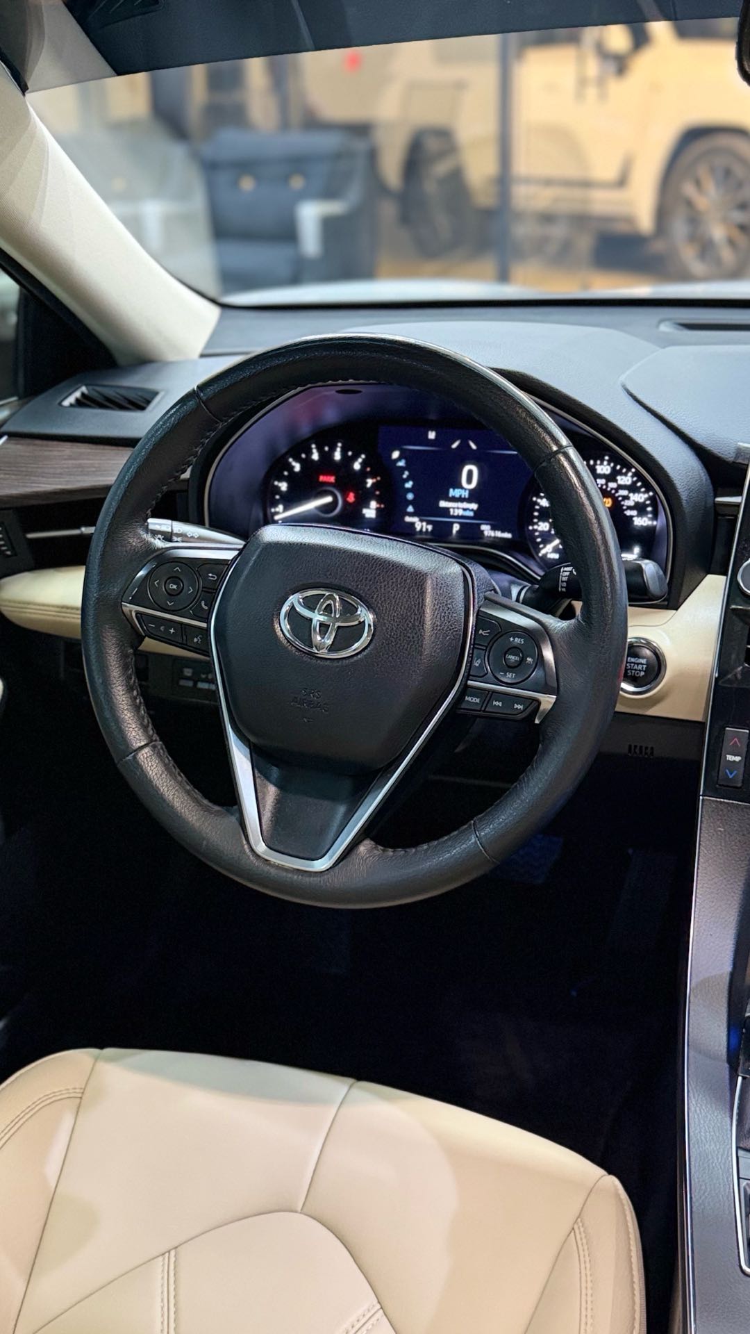 Car Image 2022 TOYOTA AVALON XSE