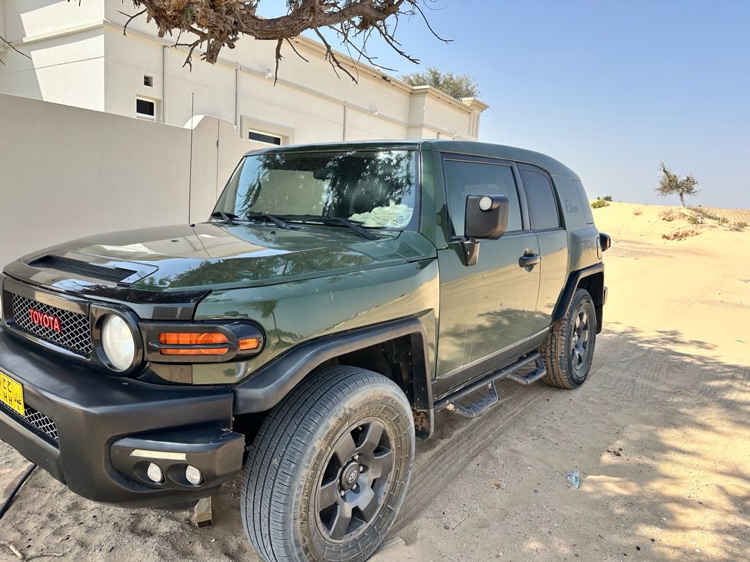 Car Image 2008 TOYOTA FJ CRUISER 