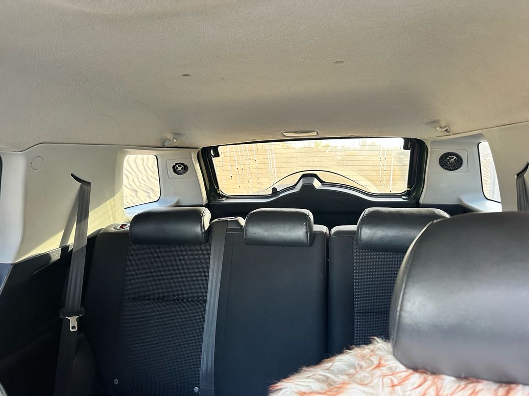 Car Image 2008 TOYOTA FJ CRUISER 