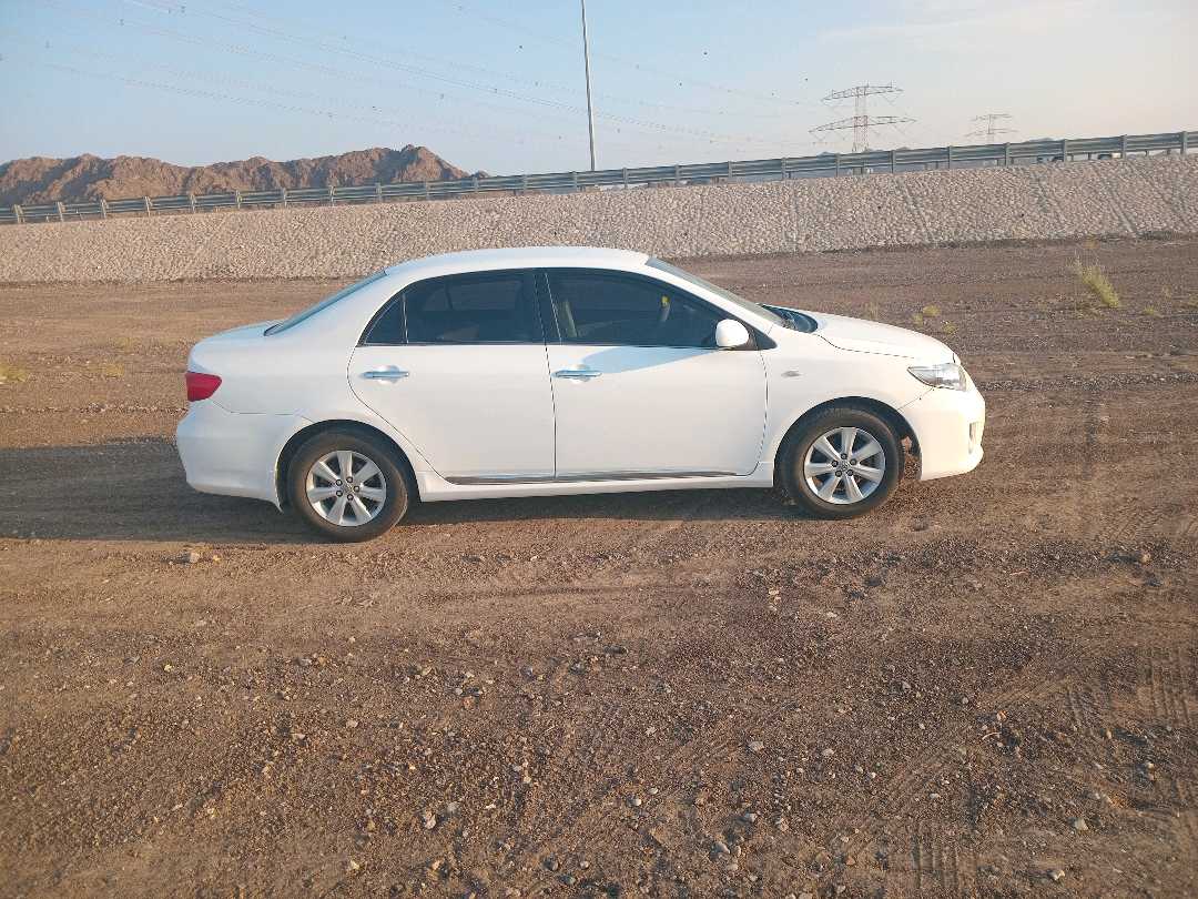 Car Image 2011 TOYOTA COROLLA XLI