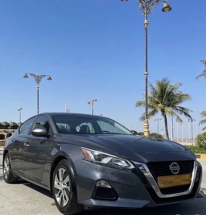 نيسان التيما SR 2020