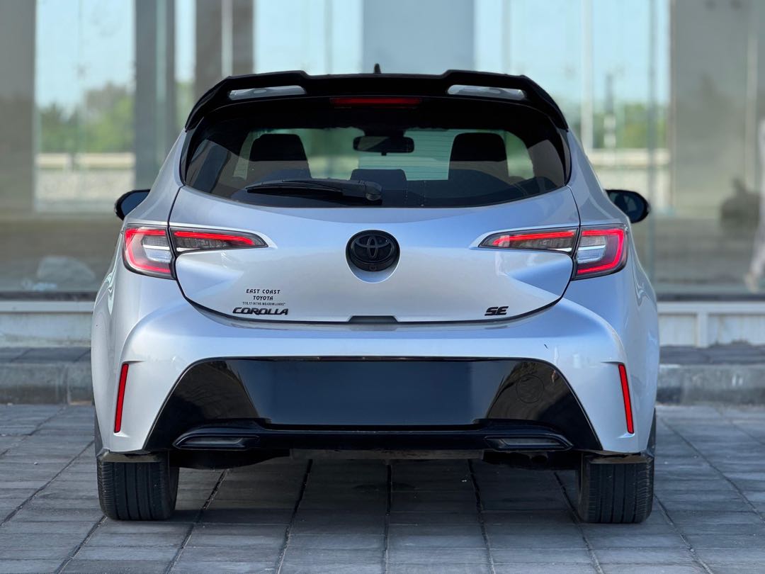 Car Image 2021 TOYOTA COROLLA Hatchback