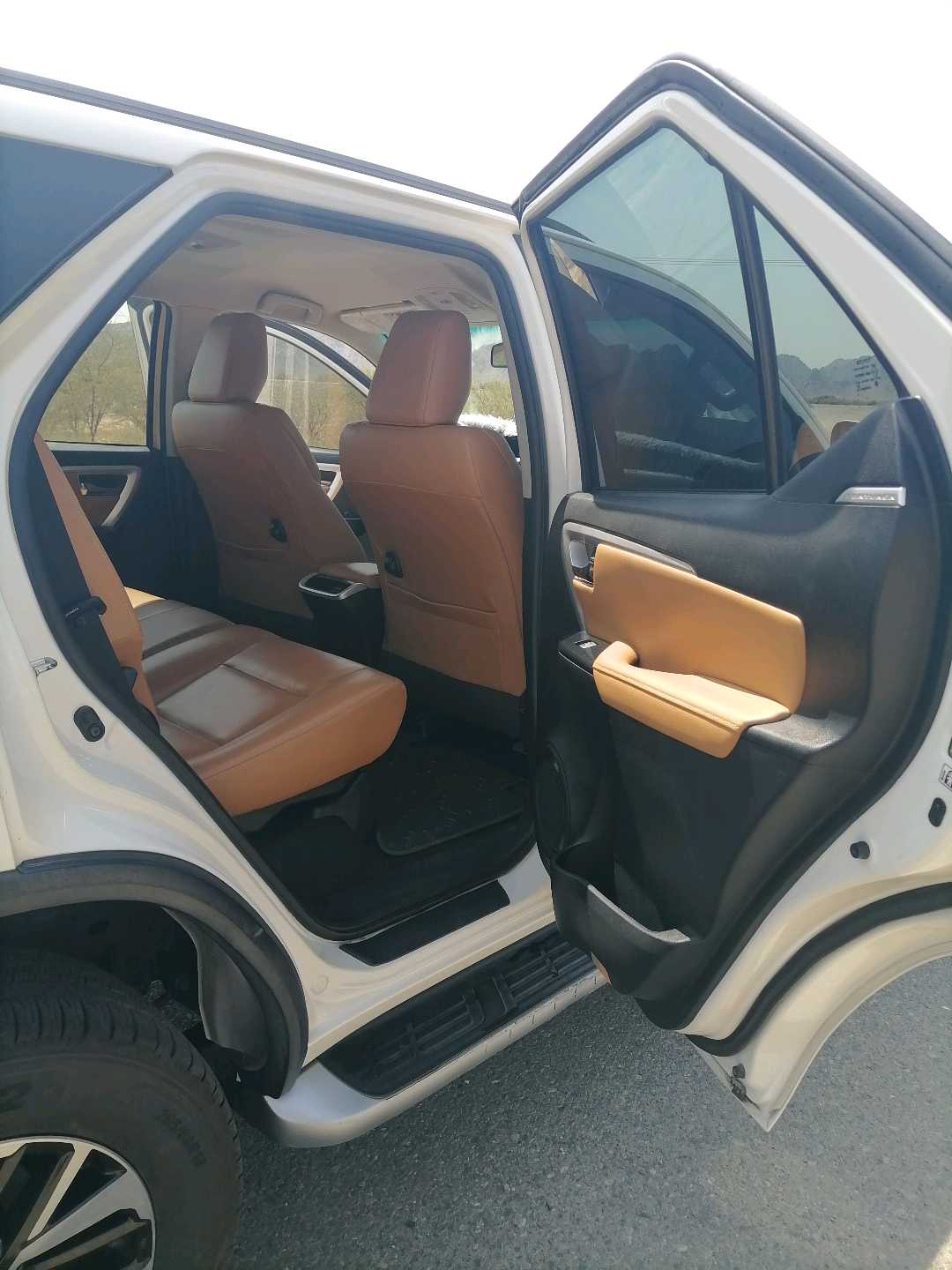 Car Image 2018 TOYOTA FORTUNER TRD Sportivo