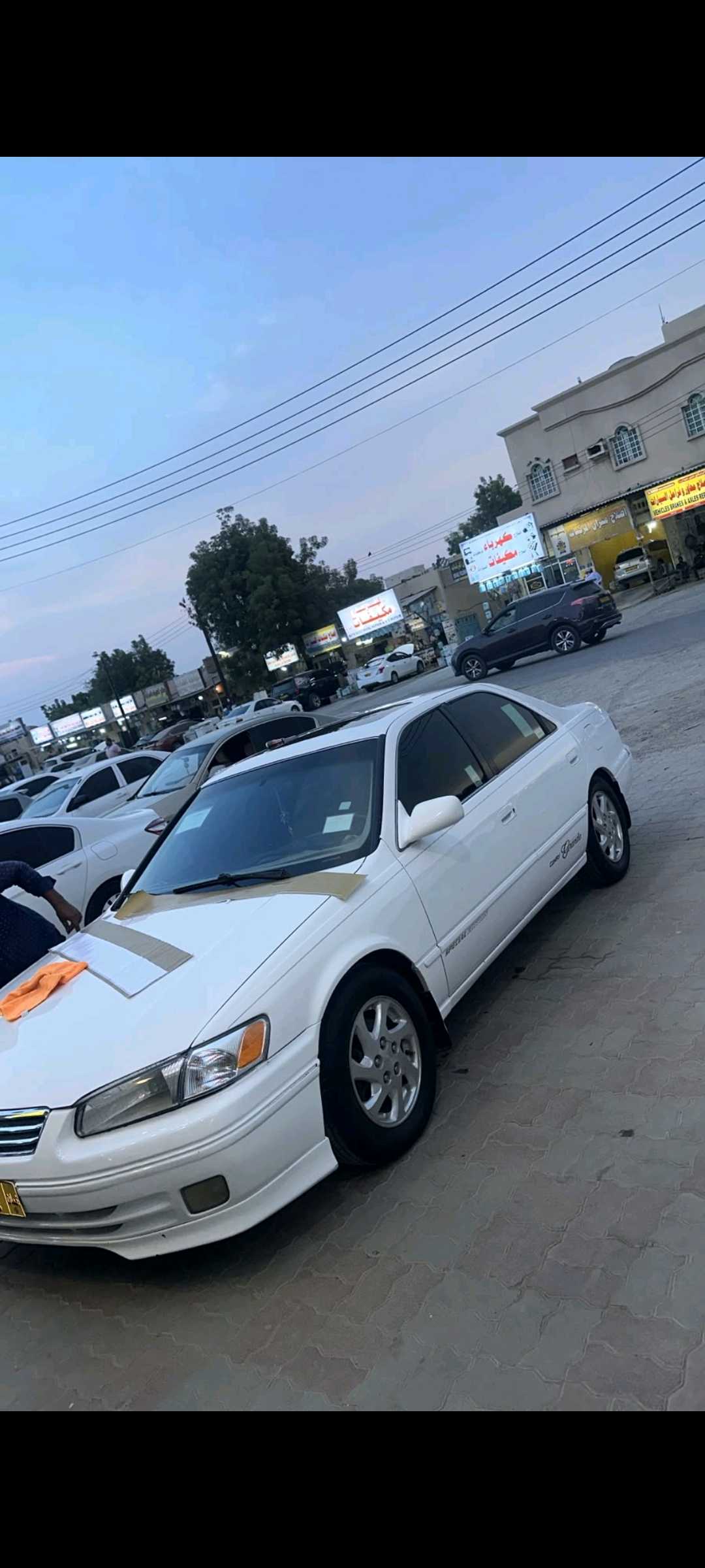 Car Image 1998 TOYOTA CAMRY XLE