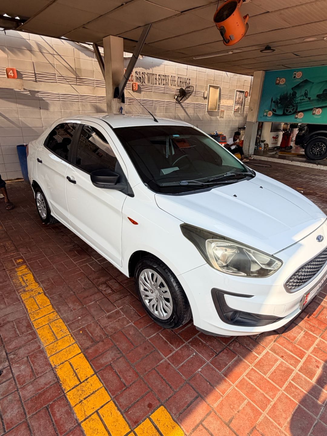 Car Image 2019 FORD Aspire 