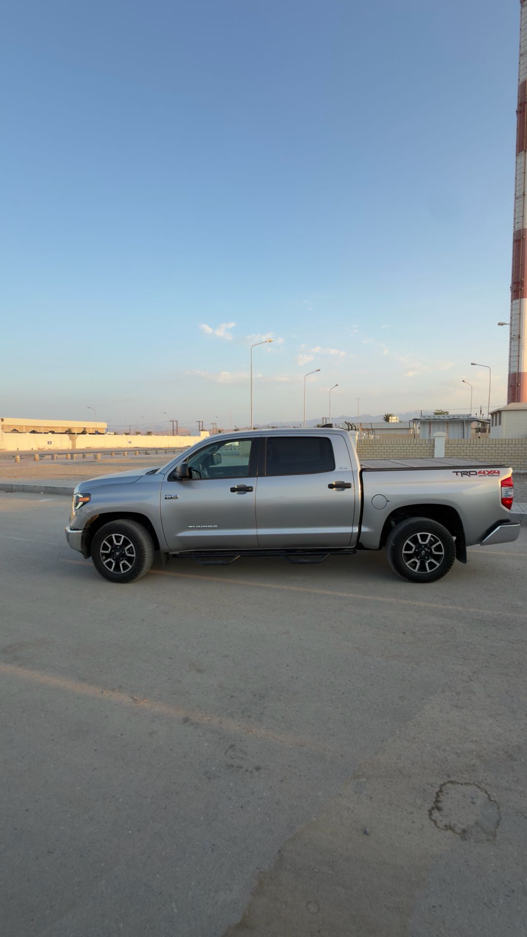 Car Image 2020 TOYOTA TUNDRA SR5