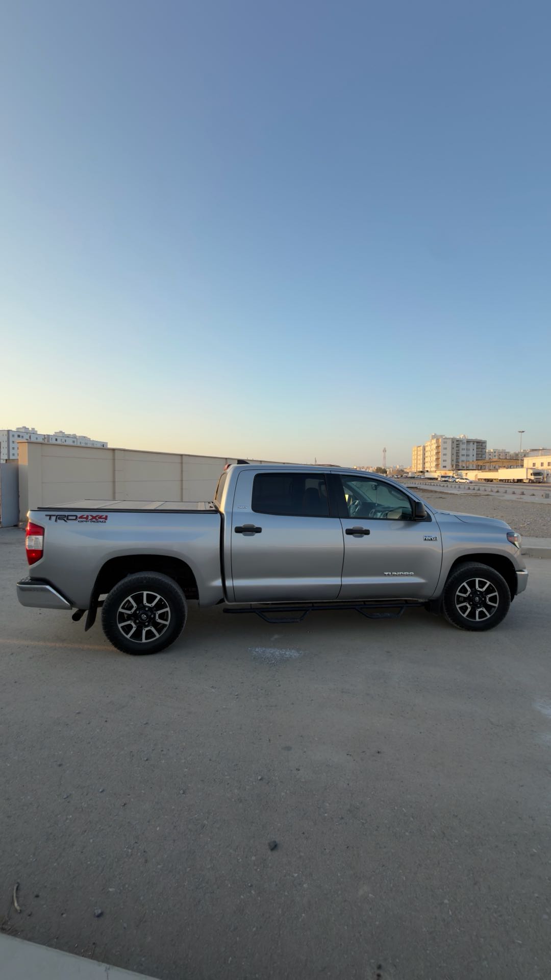 Car Image 2020 TOYOTA TUNDRA SR5