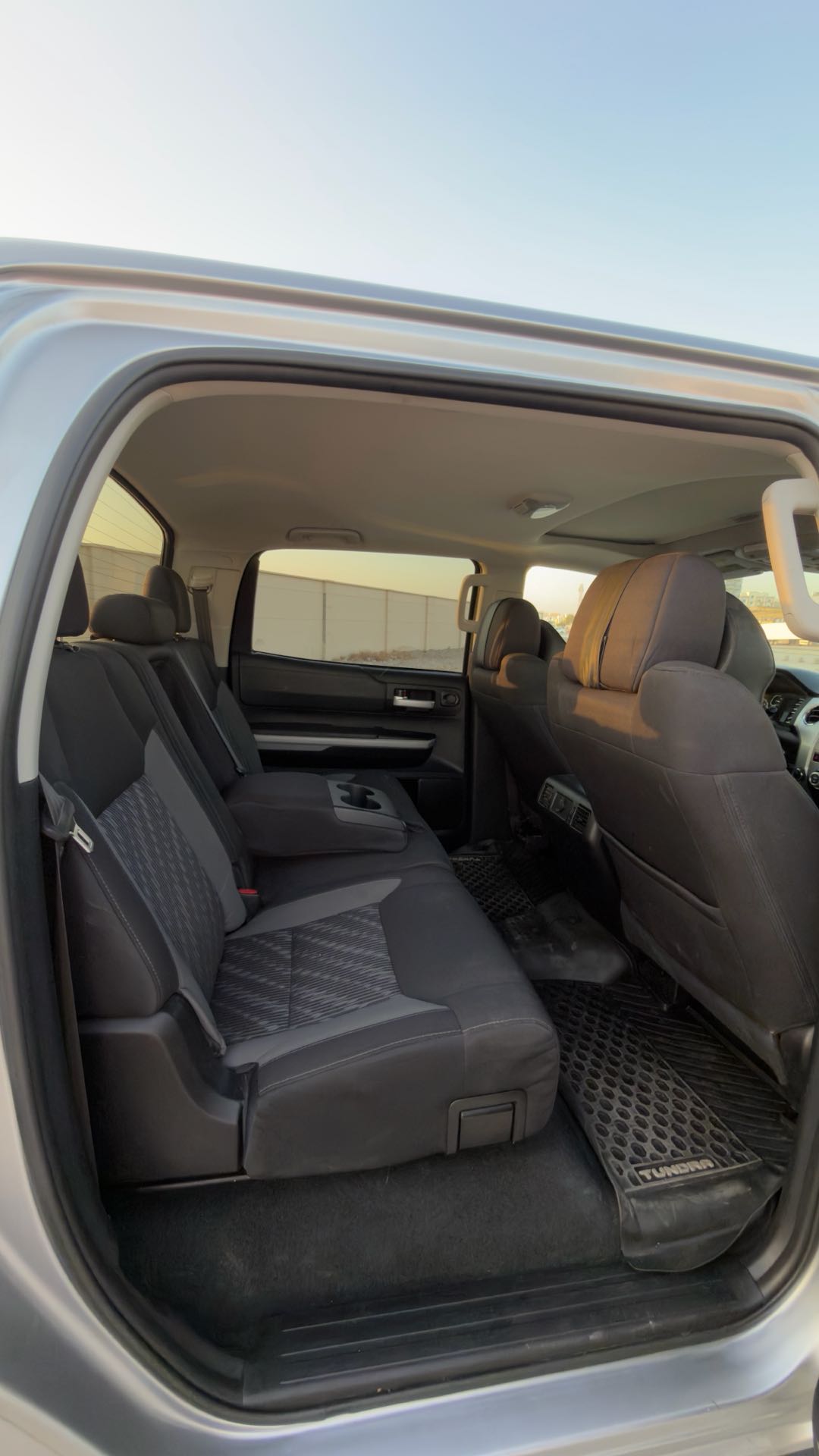 Car Image 2020 TOYOTA TUNDRA SR5