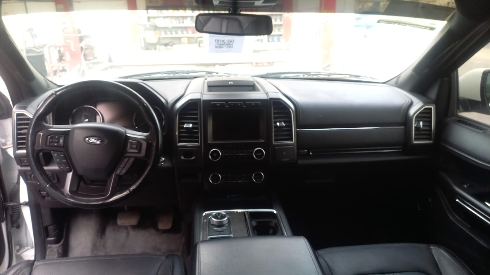Car Image 2020 FORD EXPEDITION Limited