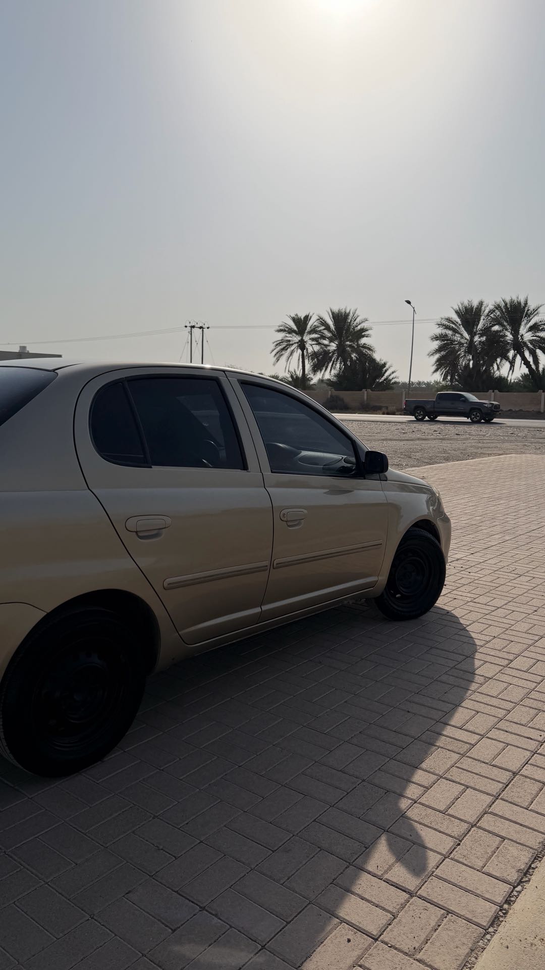 Car Image 2005 TOYOTA ECHO 