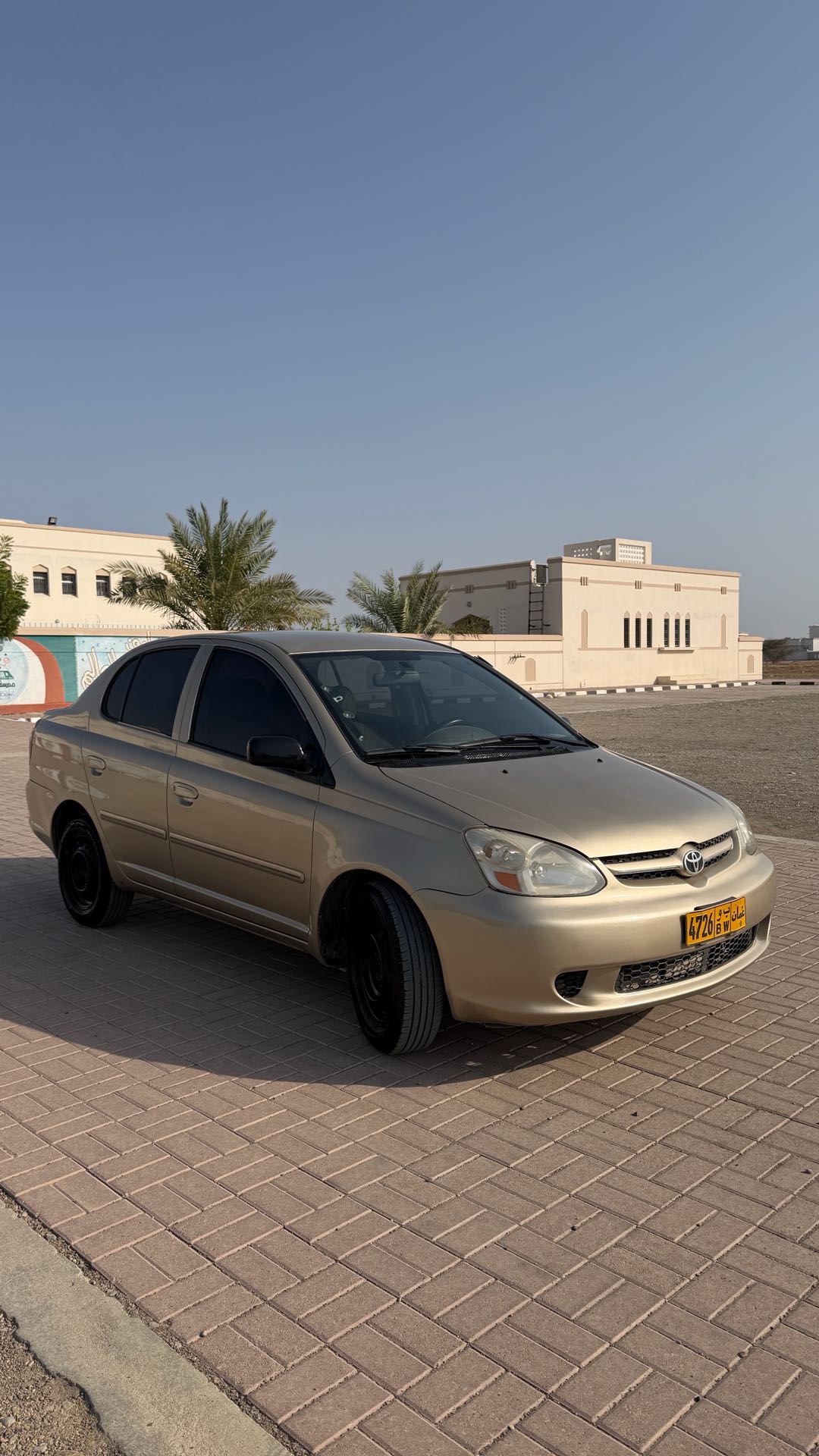 Car Image 2005 TOYOTA ECHO 