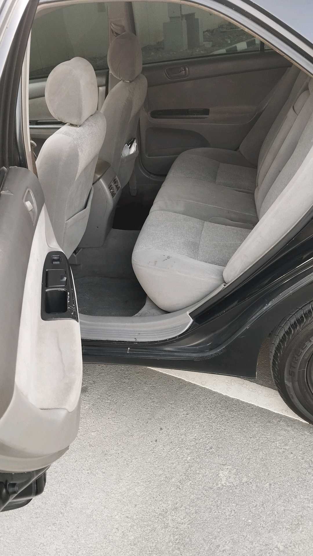 Car Image 2005 TOYOTA CAMRY SE