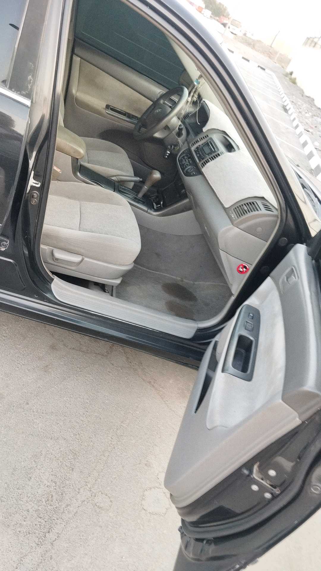 Car Image 2005 TOYOTA CAMRY SE