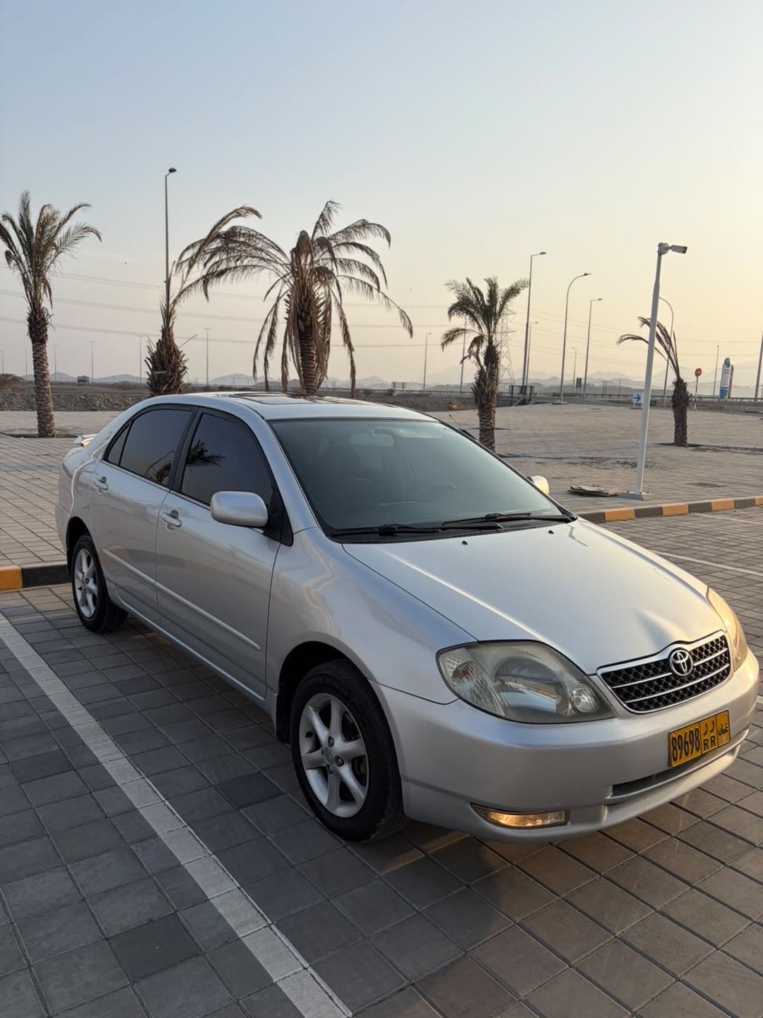 Car Image 2002 TOYOTA COROLLA GLI